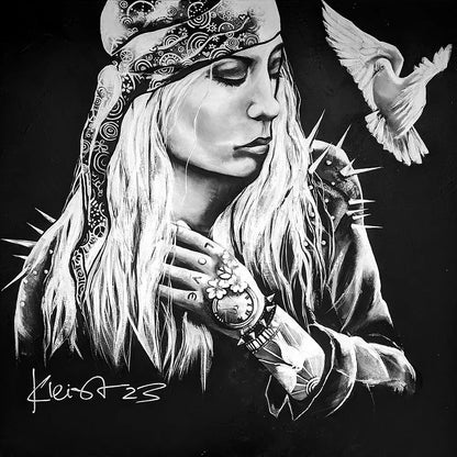 Langer Atem – Öl- und Acrylgemälde von Ute Kleist, 100x100 cm, monochromes Frauenporträt mit weißer Taube und Tätowierungen | Kunst-Direkt.de
