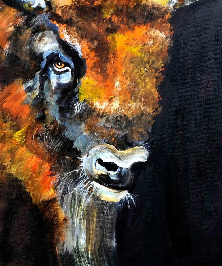 Wisent von Christel Keller an der Wand – Fineart Print auf Leinwand, 120x90 cm, 4cm Galerie-Keilrahmen, kraftvolles Tierporträt | Kunst-Direkt.de
