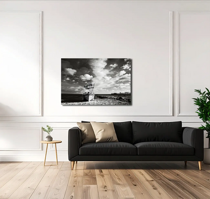 Kellenhusen von Birte Zabel an der Wand – Fineart Print auf Aluminium-Dibond, limitiert auf 30 Exemplare, maritime Fotokunst | Kunst-Direkt.de
