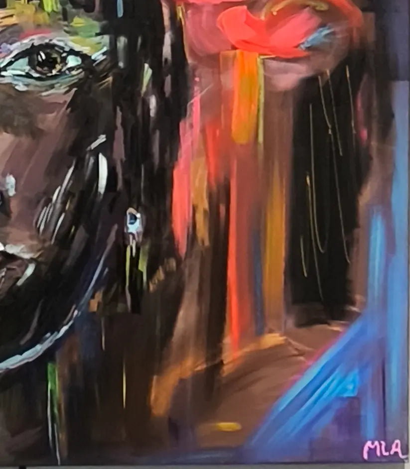 Detailaufnahme Black Beauty – Würdevoller Blick, tiefe dunkle Töne, korallenrote Blumenpracht, Maren Lüke-Amato | Kunst-Direkt.de
